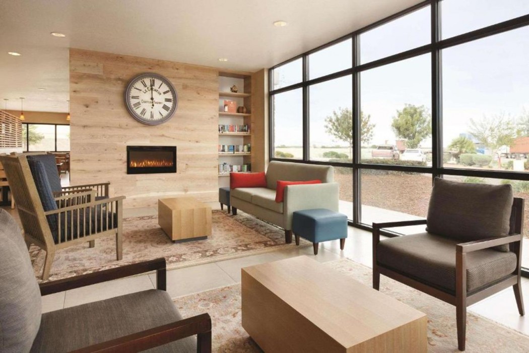 Country Inn & Suites By Radisson, Dixon, CA - UC Davis Area 10/24