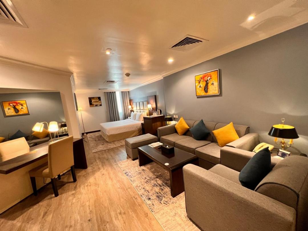 STANDARD ROOM