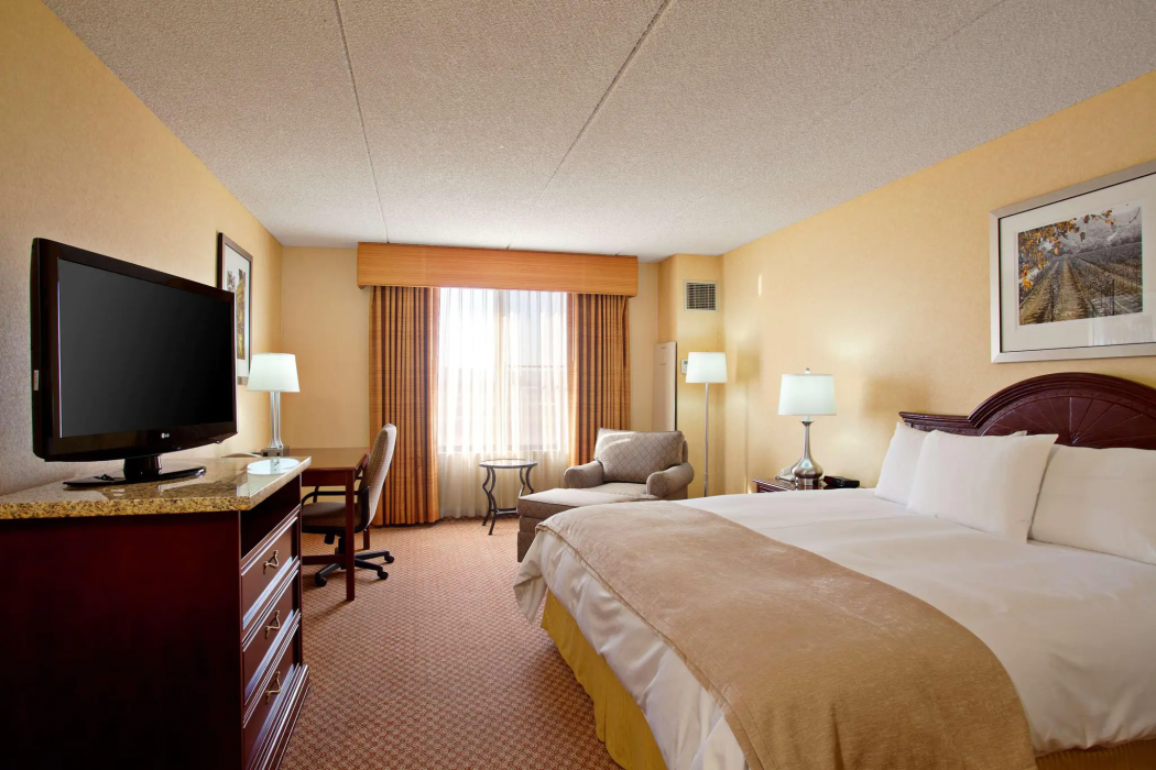 Radisson Hotel Santa Maria 13/40