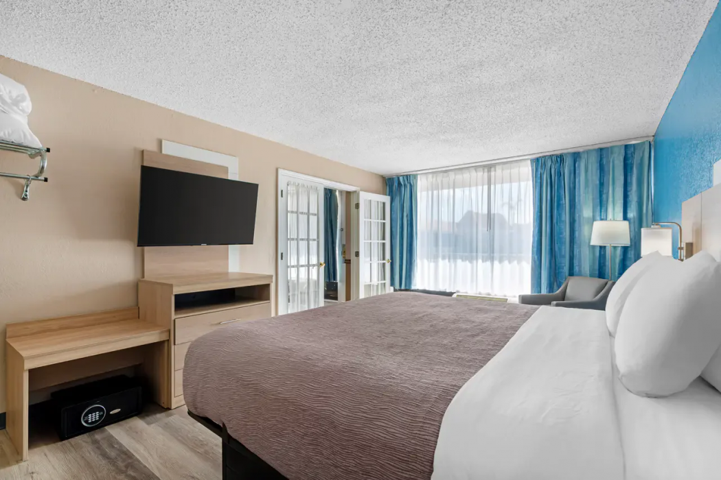 Quality Inn & Suites Conference Center 16/32