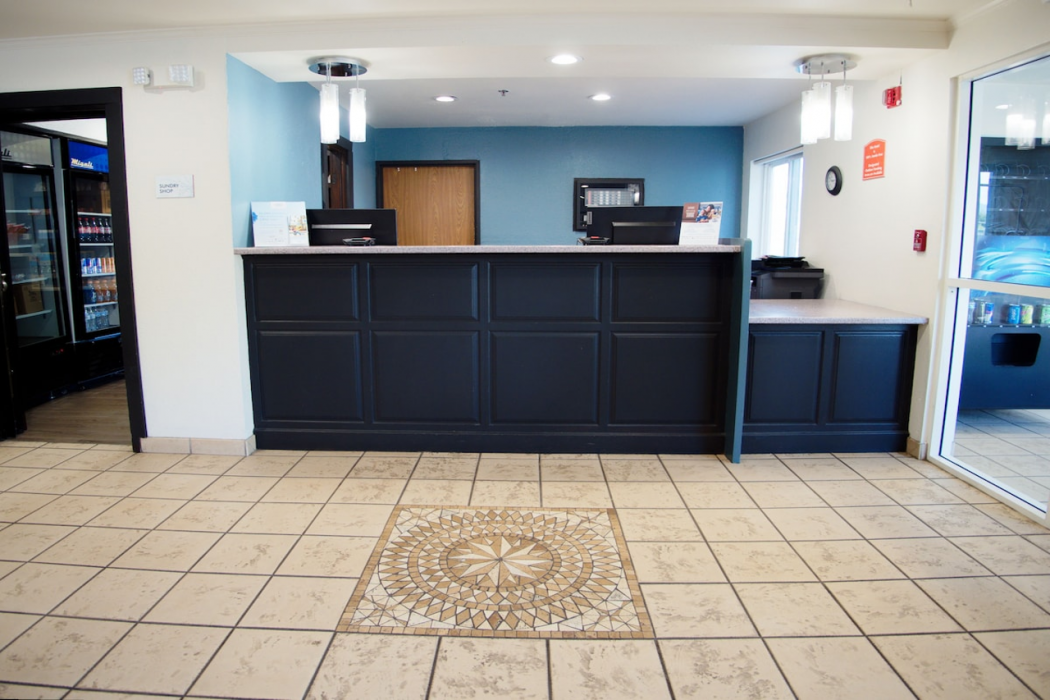 Country Inn & Suites by Radisson, Coeur d'Alene 1/27
