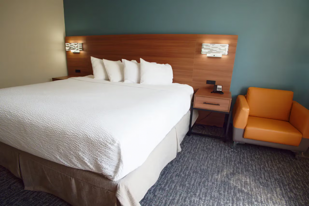 Country Inn & Suites by Radisson, Coeur d'Alene 5/27