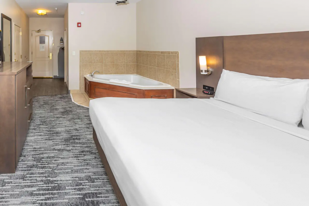 Country Inn & Suites by Radisson, Smyrna - Atlanta Northwest 3/17