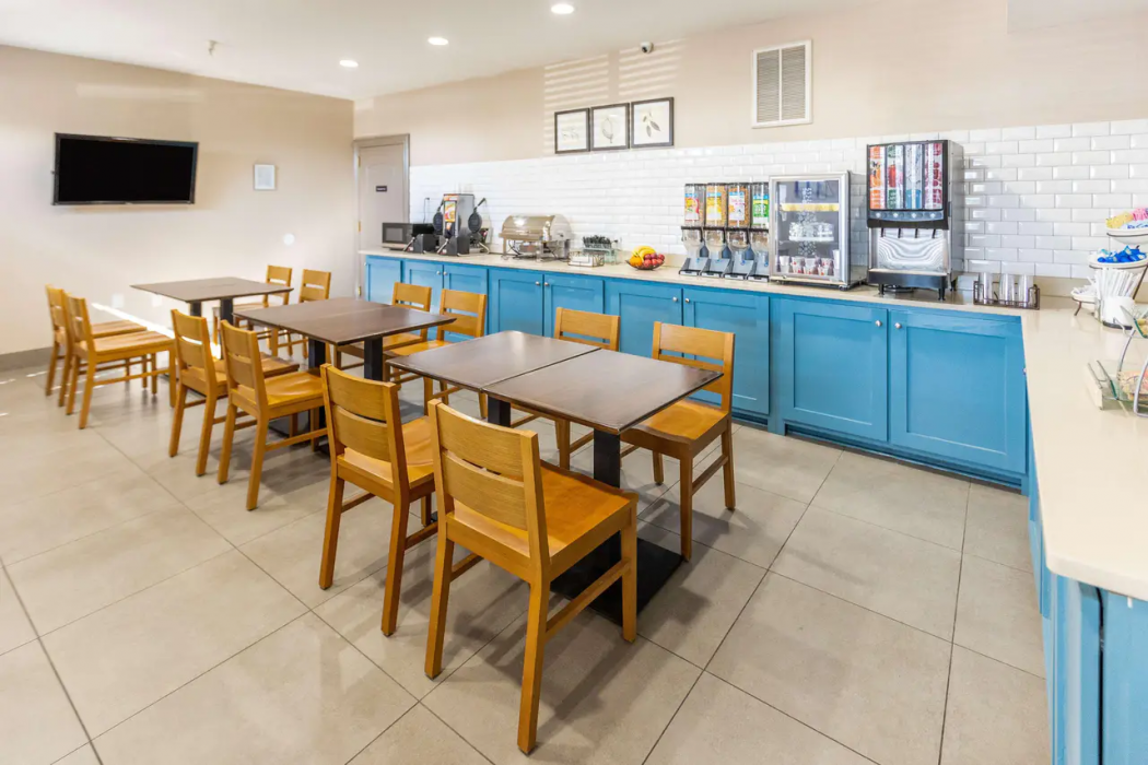 Country Inn & Suites by Radisson, Smyrna - Atlanta Northwest 9/17