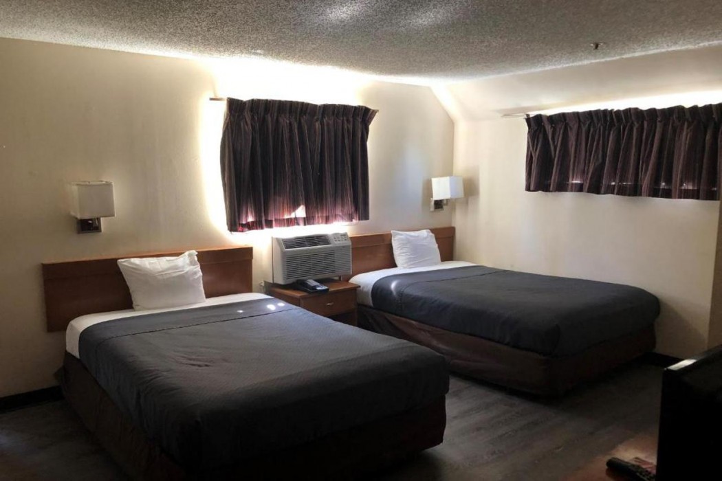 Studio 6 Extended Stay - Jacksonville, FL - South 10/46