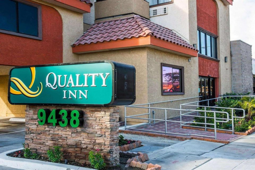 Quality Inn Downey 2/33