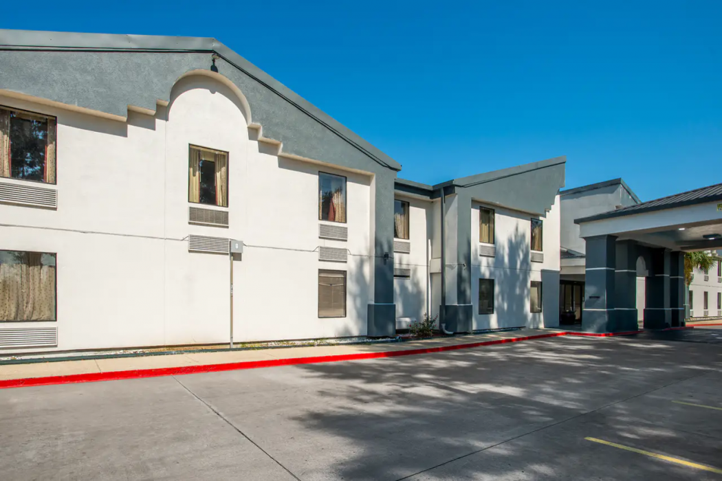 Quality Inn & Suites Lafayette 2/22