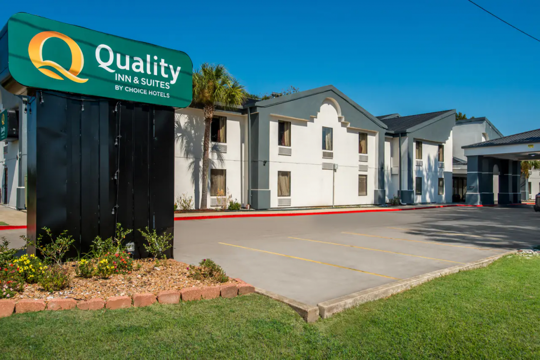 Quality Inn & Suites Lafayette 1/22