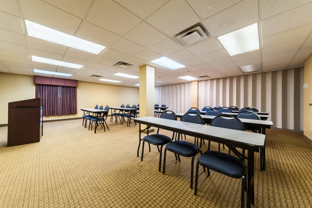 Quality Inn & Suites Lafayette 10/22