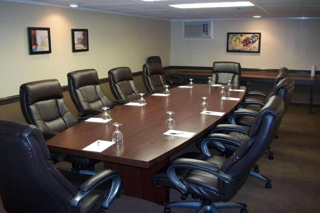 Park Inn by Radisson Sharon, PA 19/51