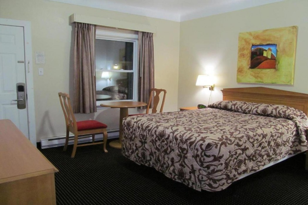 Knights Inn London Ontario 12/16