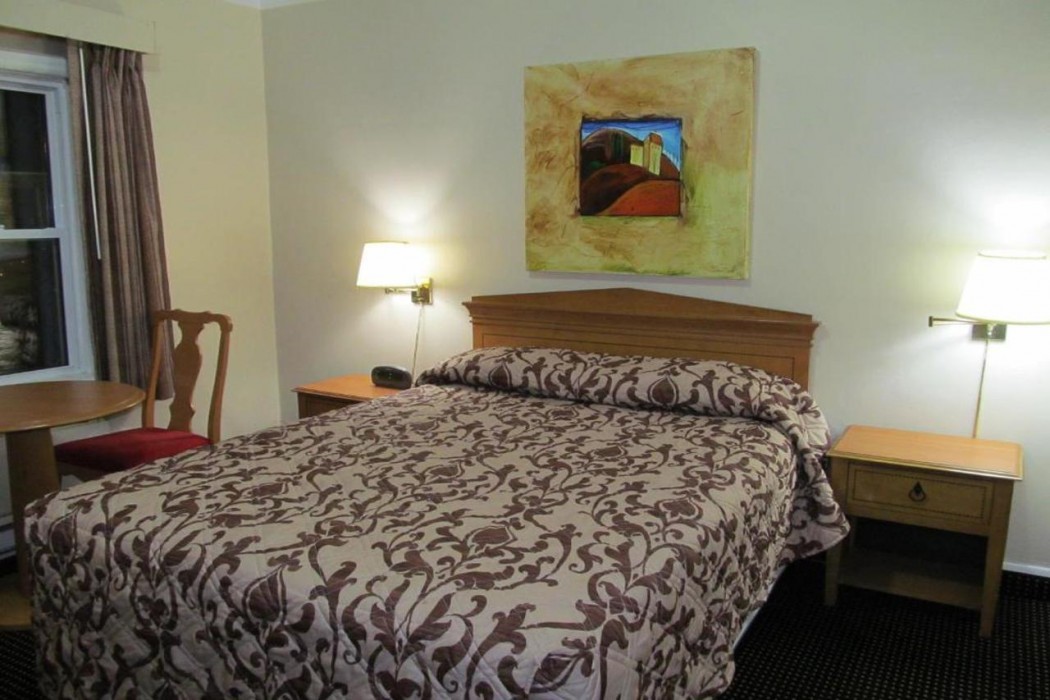 Knights Inn London Ontario 14/16