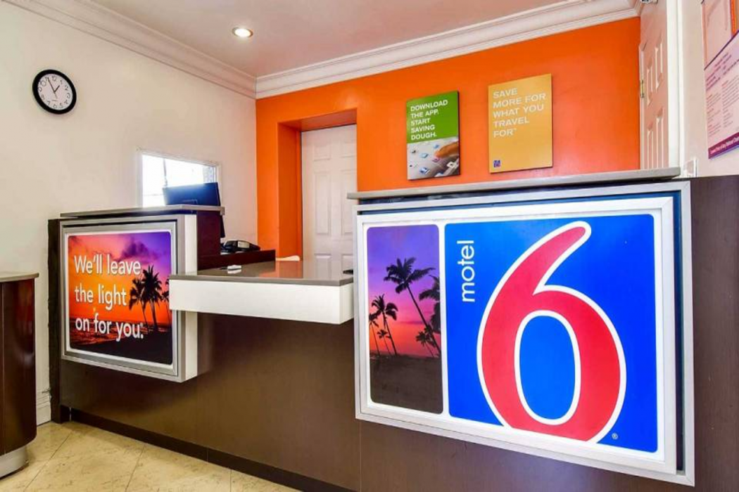 Lobby at Motel6 Garden Grove, CA, GARDEN GROVE - CA