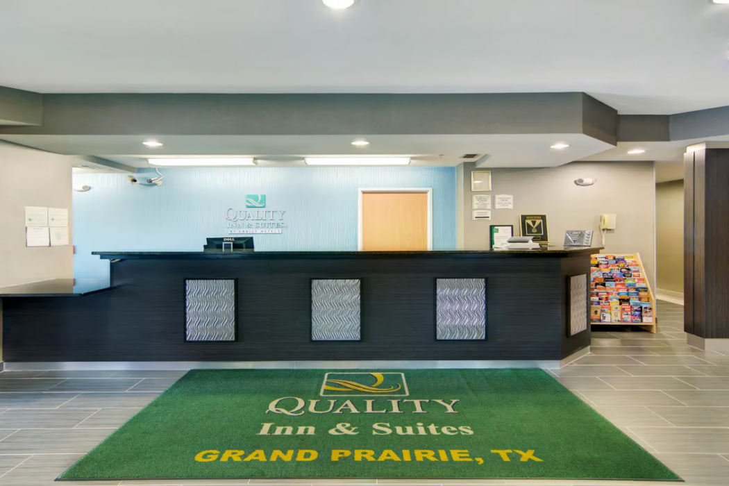 Quality Inn & Suites Grand Prairie 5/27