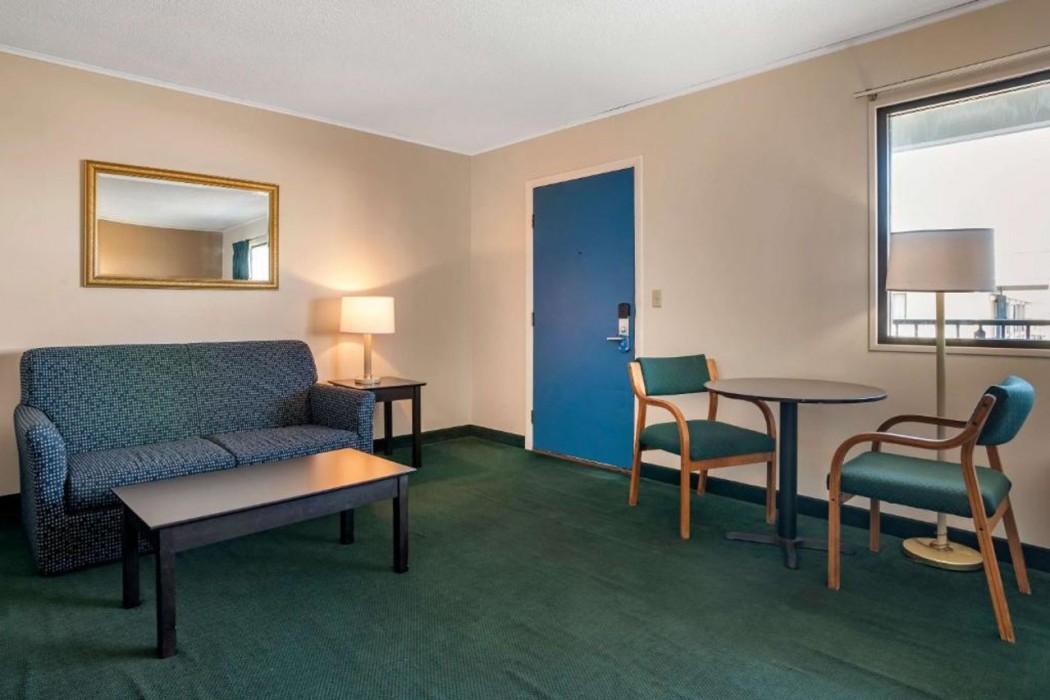 Rodeway Inn & Suites Rehoboth Beach 14/19