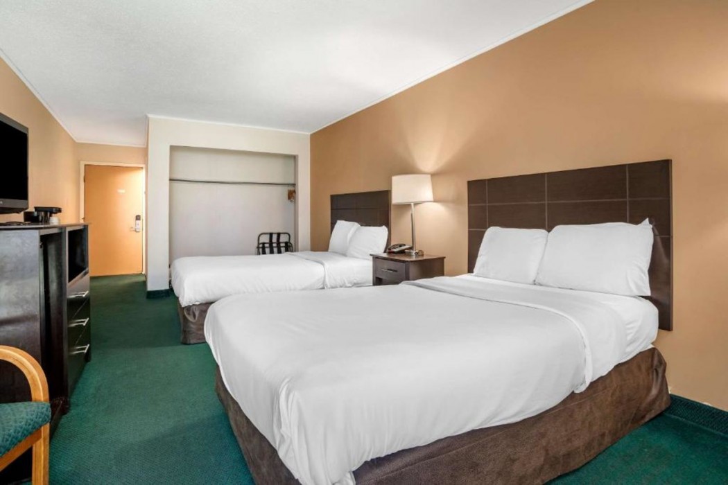 Rodeway Inn & Suites Rehoboth Beach 10/19