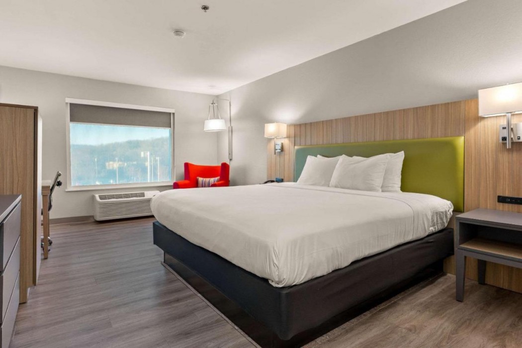 Country Inn & Suites by Radisson, Asheville - Outlet Mall 8/36