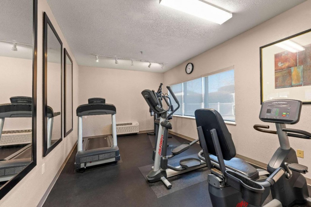 Country Inn & Suites by Radisson, Asheville - Outlet Mall 20/36