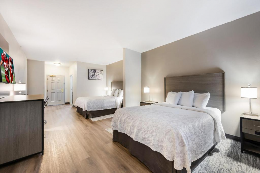 Red Roof Inn PLUS & Suites Birmingham - Bessemer 19/29