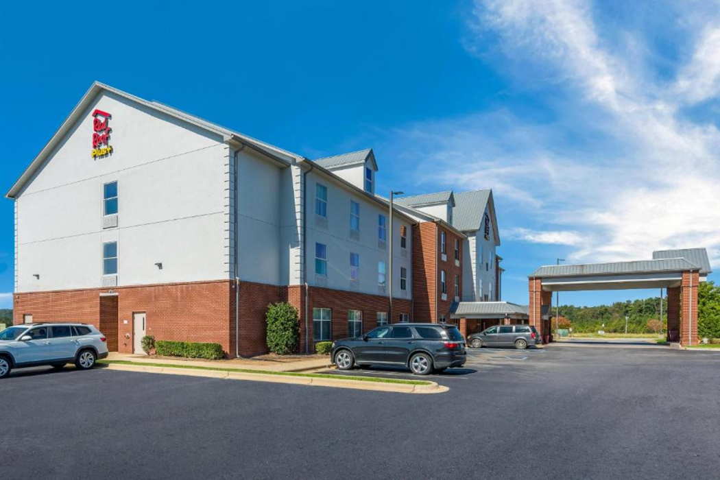 Red Roof Inn PLUS & Suites Birmingham - Bessemer in BESSEMER - AL