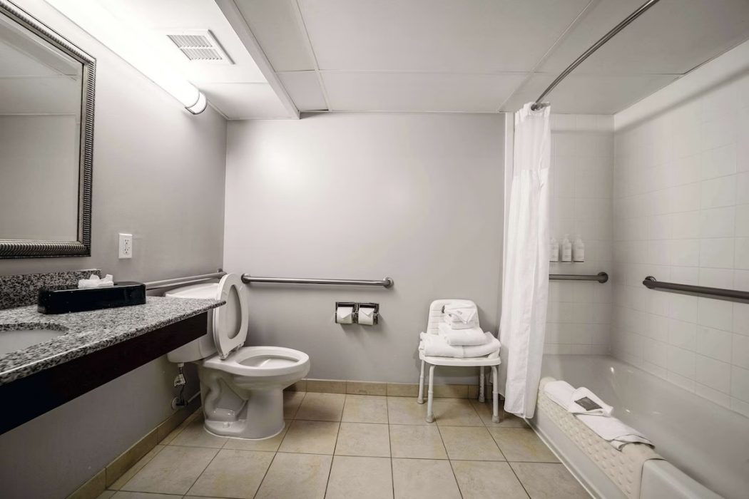 Country Inn & Suites by Radisson, Ontario at Ontario Mills, CA 8/8