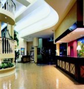 オンタリオ ゲートウェイ ホテル(Delta Hotels by Marriott Ontario Airport) 写真2