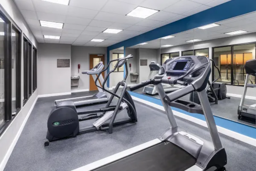 Garner Hotel Paducah West by IHG 16/45