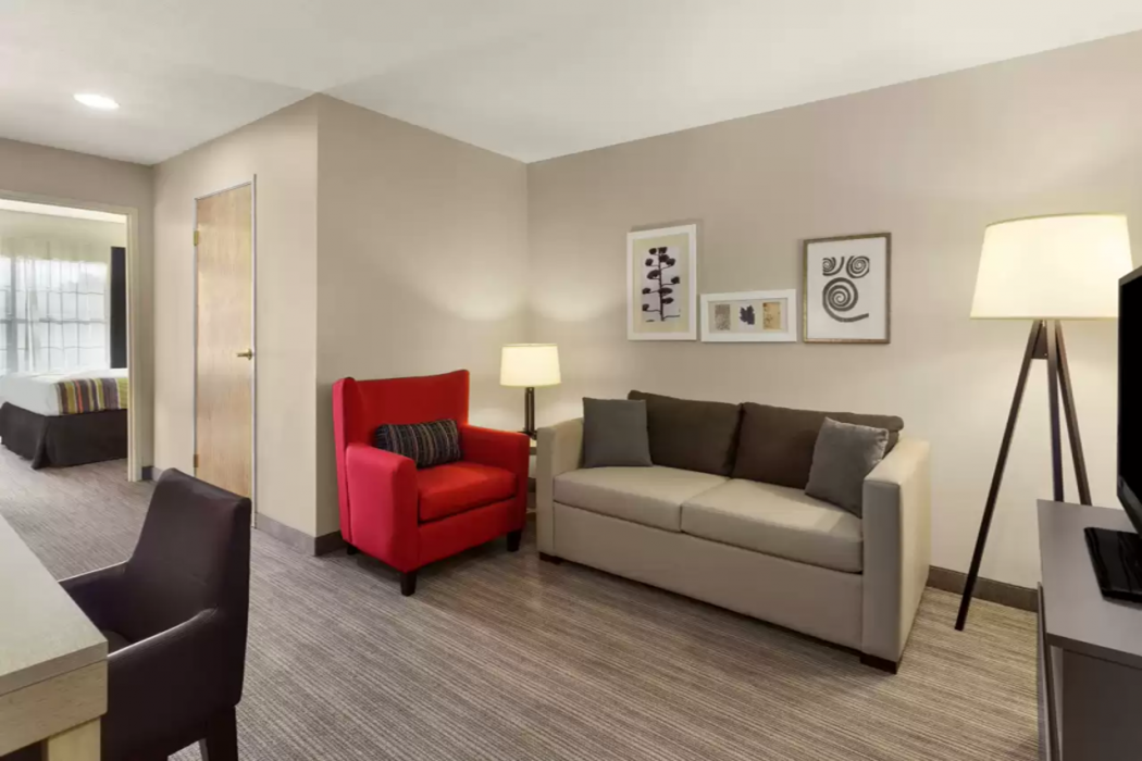 Country Inn & Suites by Radisson, Jackson-Airport, MS 7/16