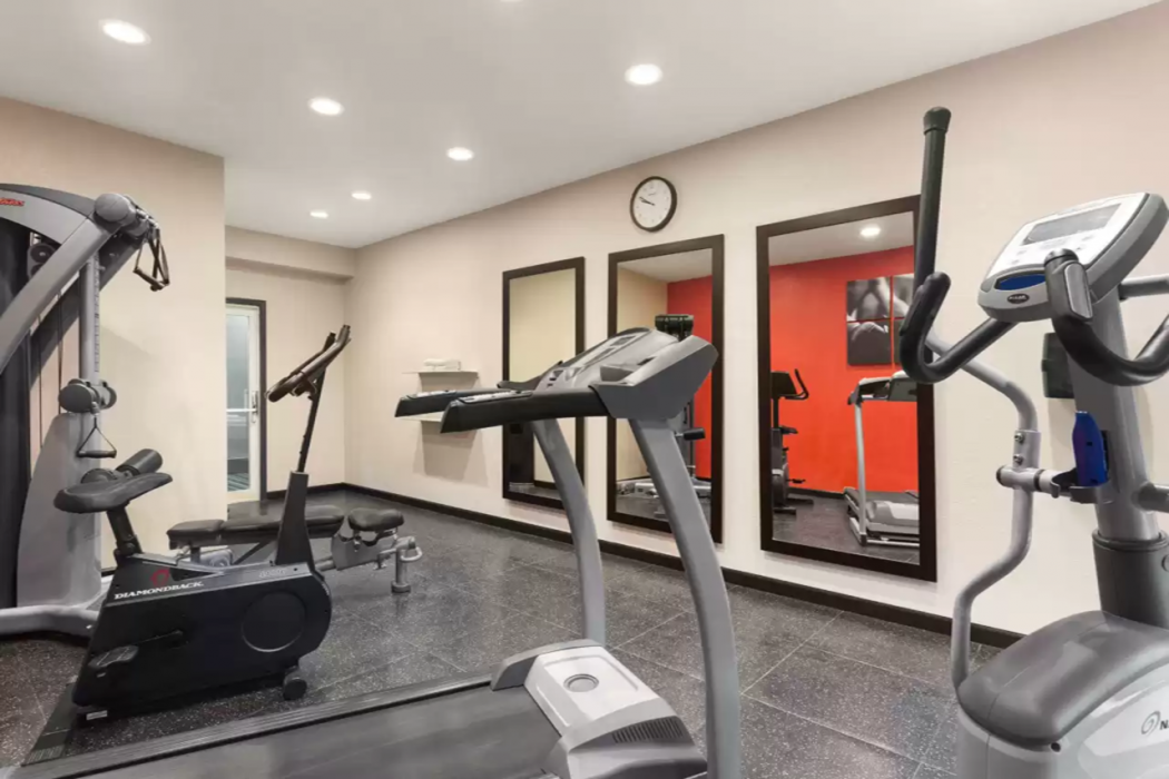 Country Inn & Suites by Radisson, Jackson-Airport, MS 11/16