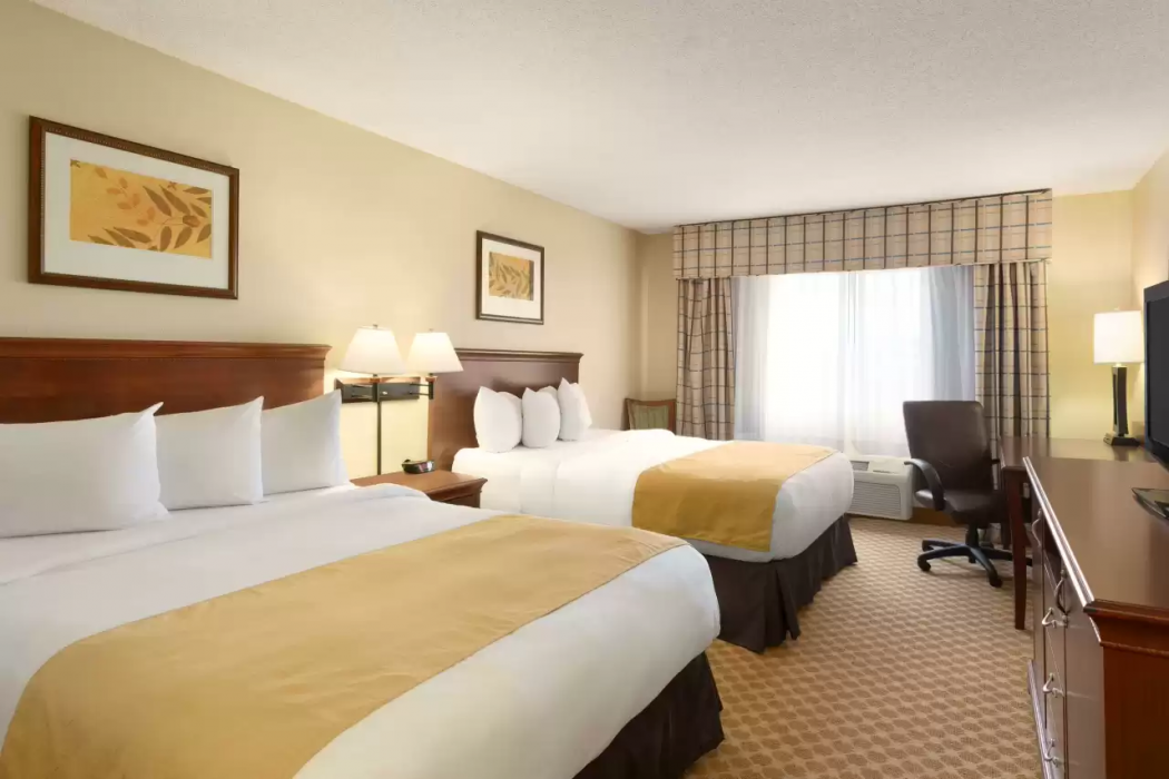 Country Inn & Suites by Radisson, Rochester, MN 4/13