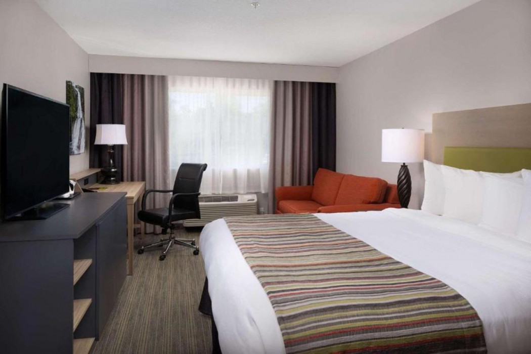 Country Inn & Suites by Radisson, Portland International Airport, OR 4/31
