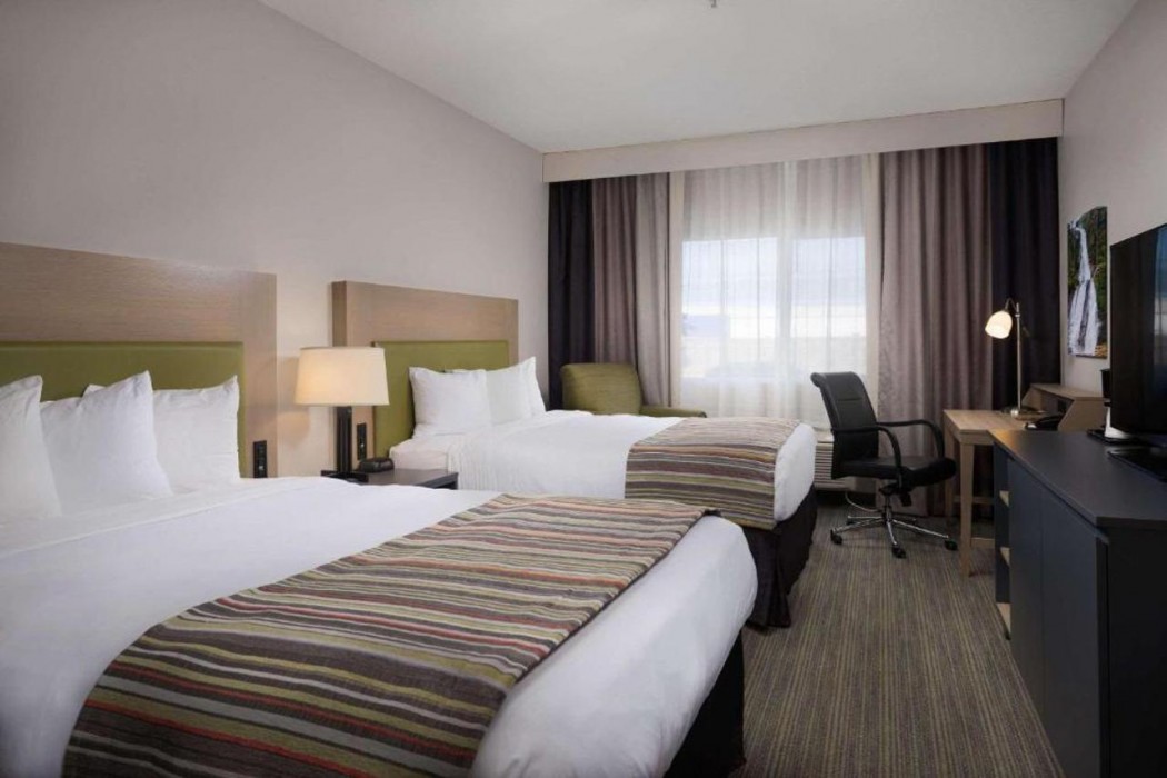 Country Inn & Suites by Radisson, Portland International Airport, OR 13/31