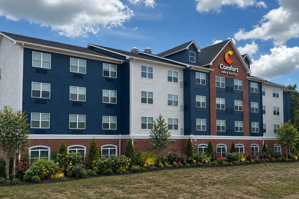 Comfort Inn & Suites Concord (Kannapolis) 2/51