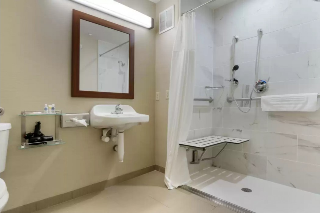 Comfort Suites Marysville Yuba City 19/35