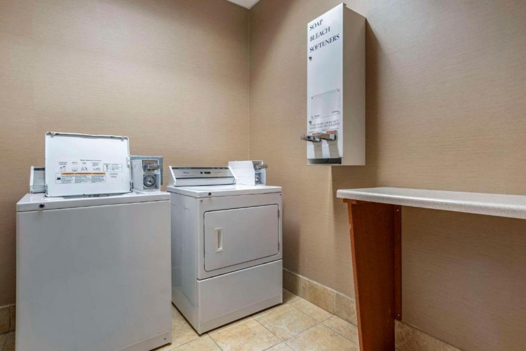 Comfort Suites Flowood - Jackson Airport 21/34