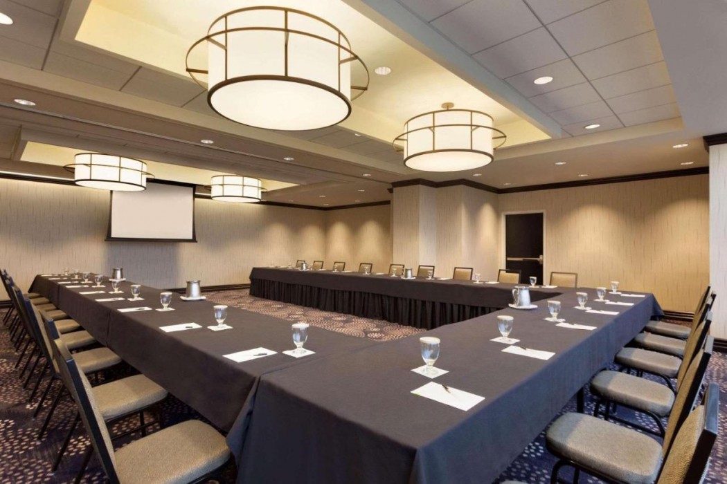 Radisson Blu Hotel Fargo 12/44