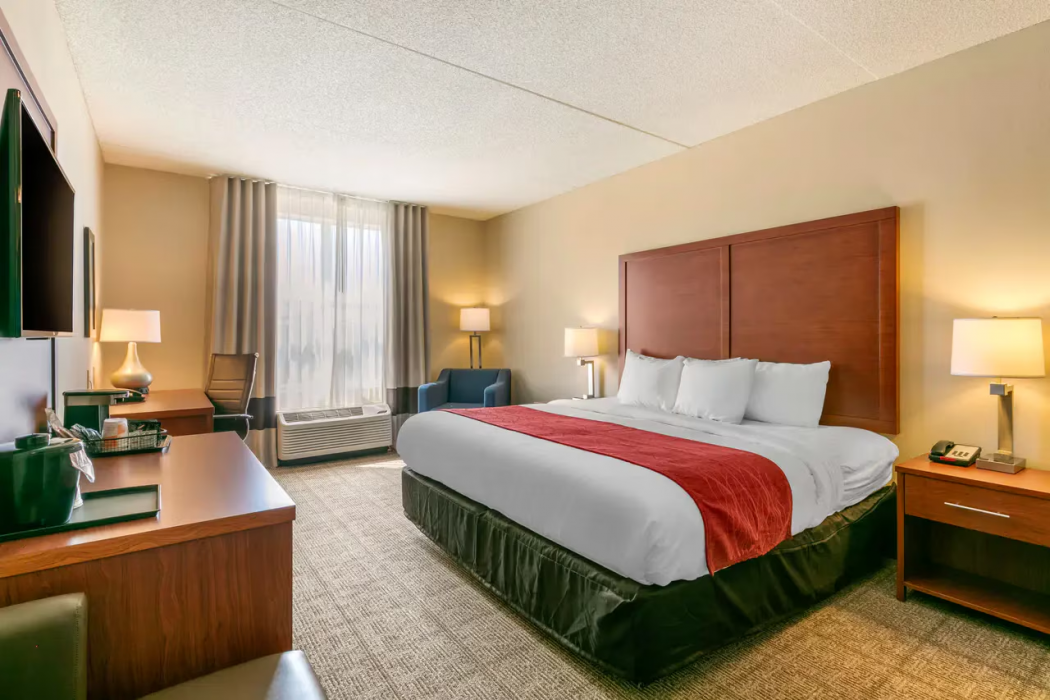 Comfort Inn & Suites Nashville Franklin Cool Springs 10/24