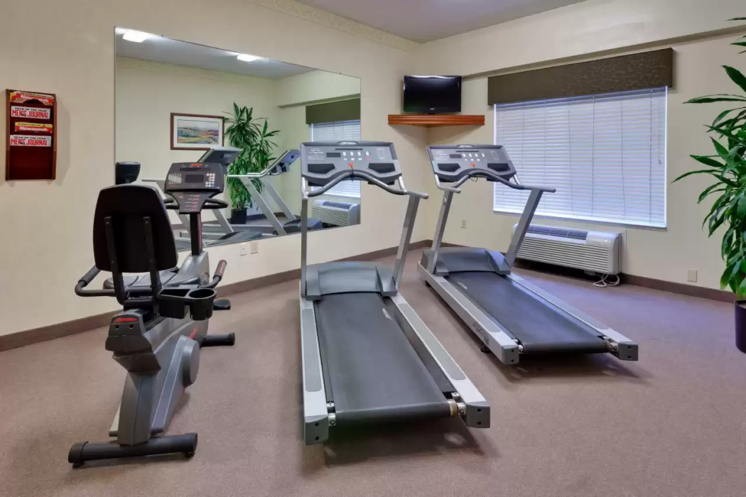 Country Inn & Suites By Radisson Fresno North CA 27/52