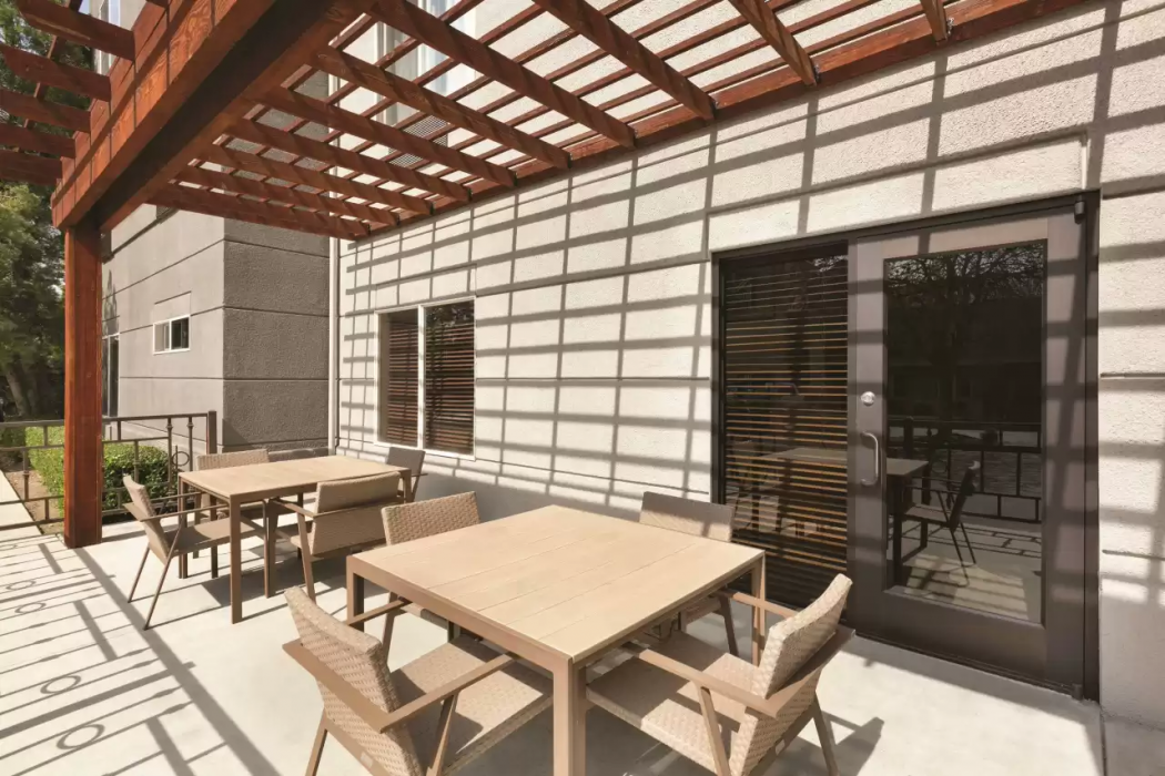 Country Inn & Suites By Radisson Fresno North CA 26/52