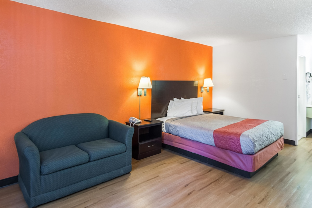 Motel6 Groton, CT 7/41
