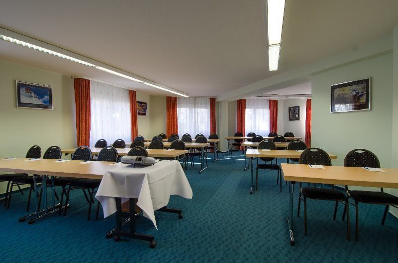 Apart Hotel Studio 20km from Hannover 30/65
