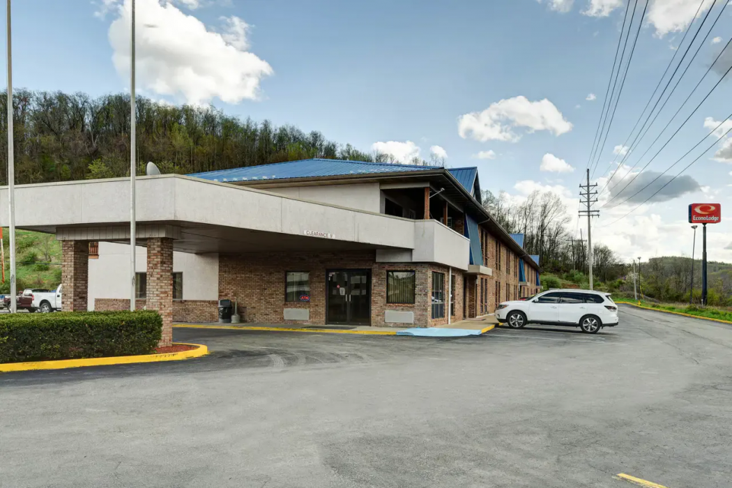 Econo Lodge Morgantown 2/31