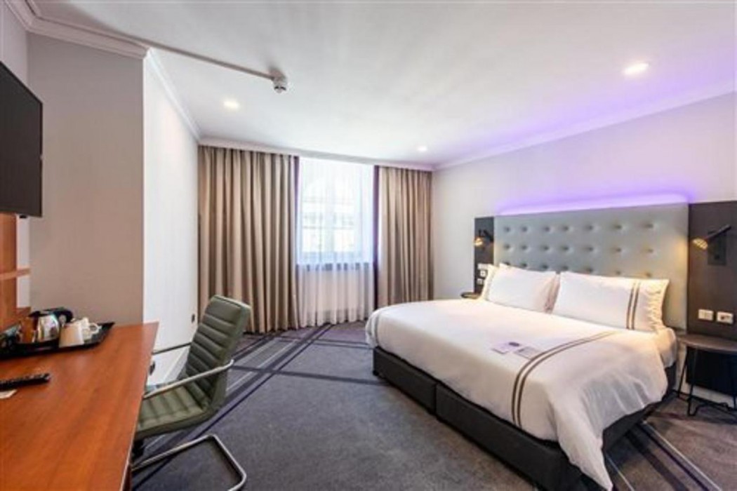 Premier Inn Passau Weisser Hase 7/35