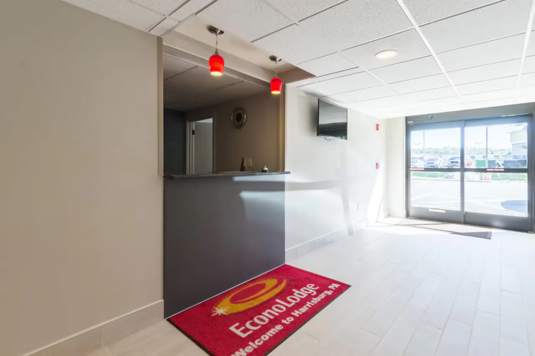 Econo Lodge Harrisburg Southwest Of Hershey Area 7/55