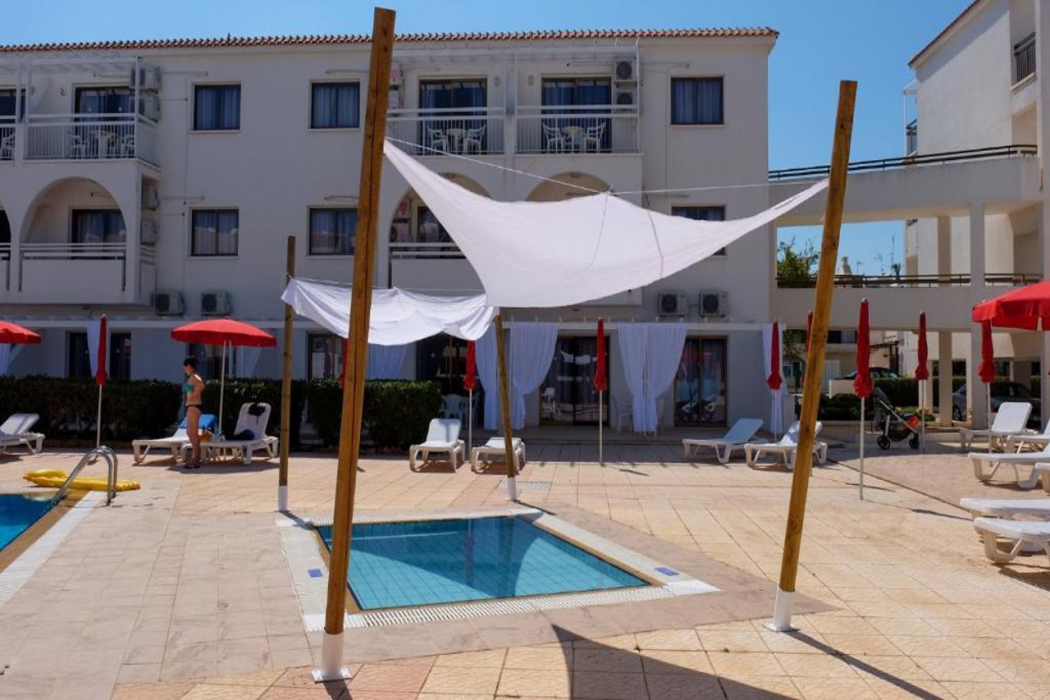 Amore Protaras Apartments 20/44