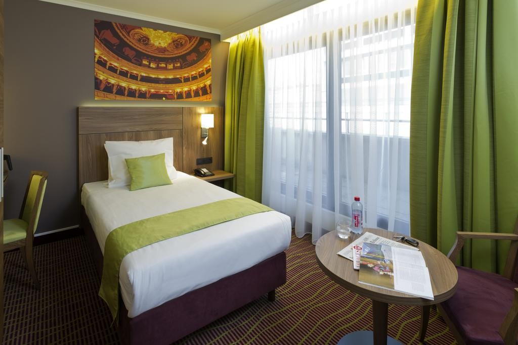 Hotel Opera Antwerpen Centrum 4/21
