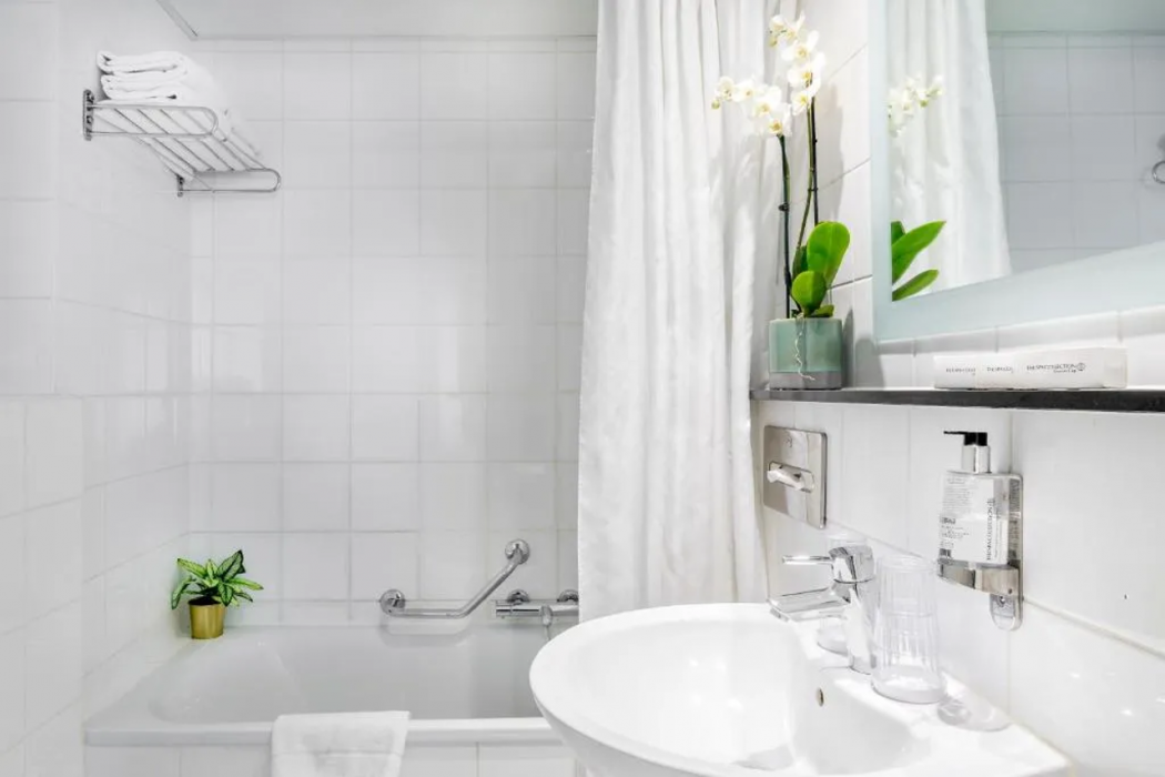 Premier Suites Plus Antwerp 14/62