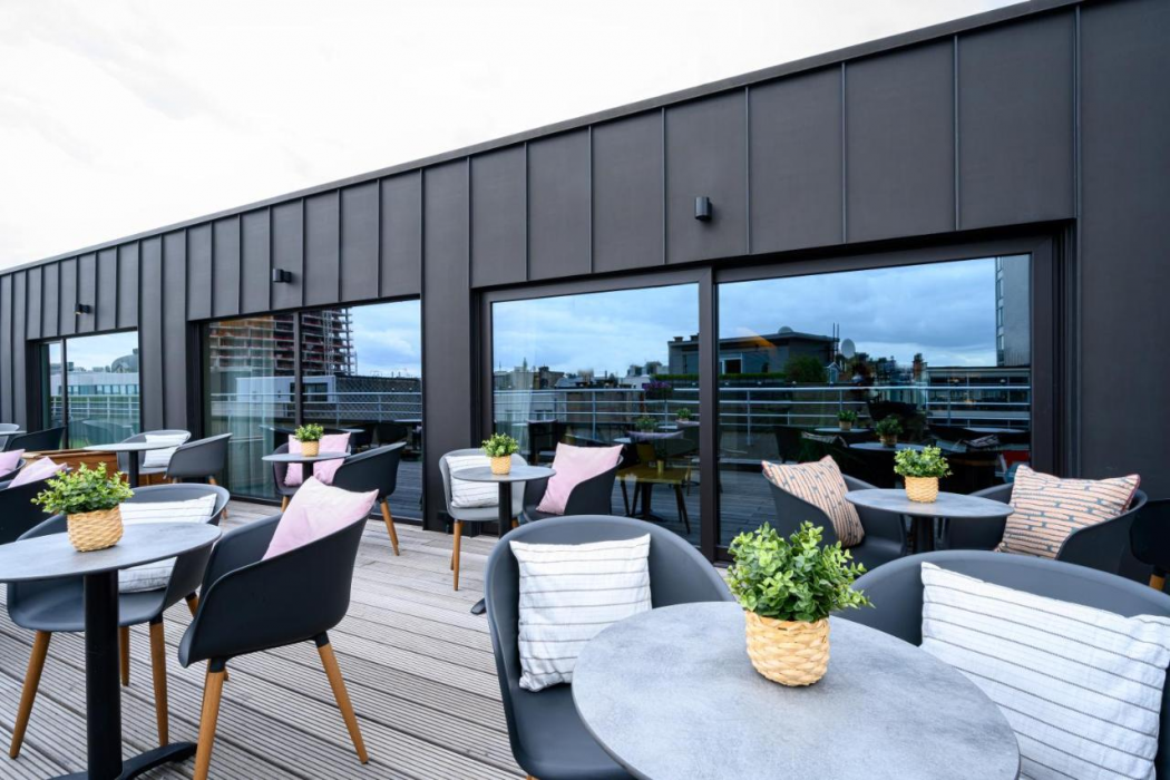Premier Suites Plus Antwerp 24/62