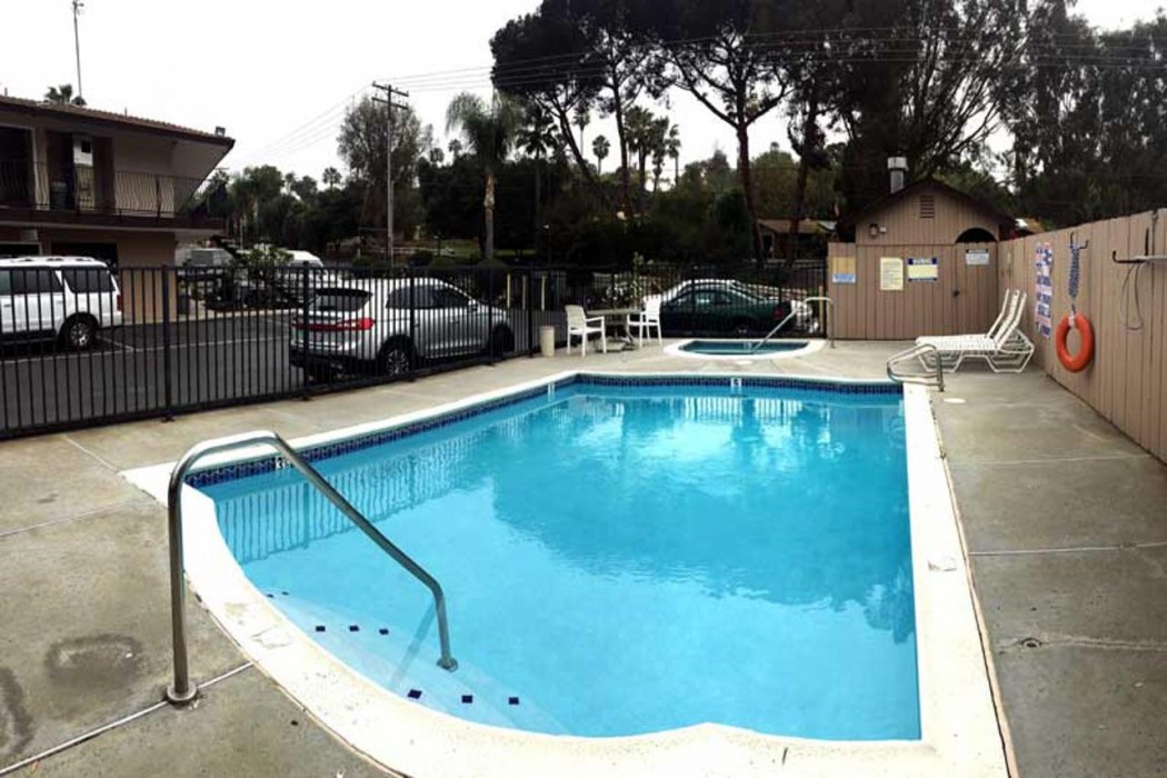 Escondido Lodge 27/56