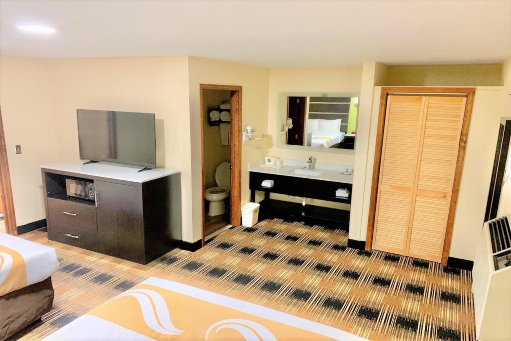 Econo Lodge Augusta, Downtown 15/27